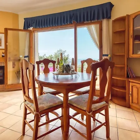 Costacabana - Cleo Villa *